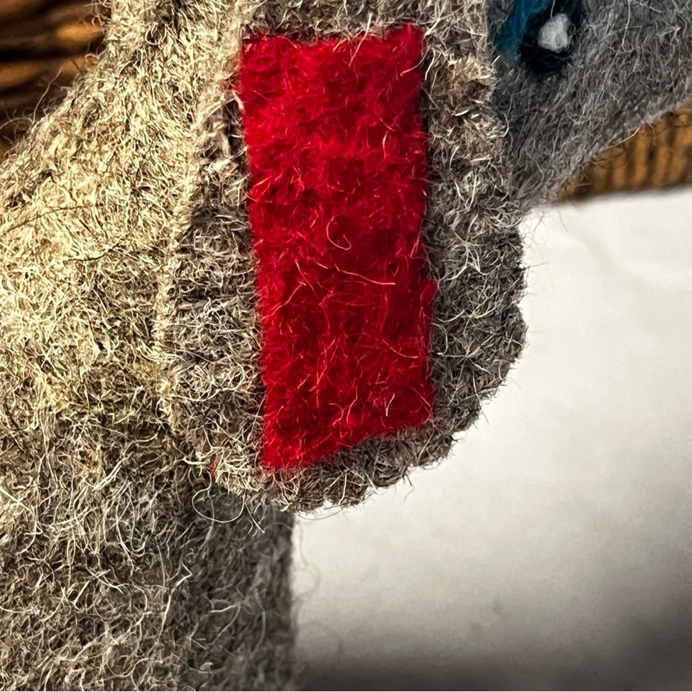 Vintage Handcrafted Dachshund Plush Stuffed Animal Gray Wool Fabric - Picture 5 of 12